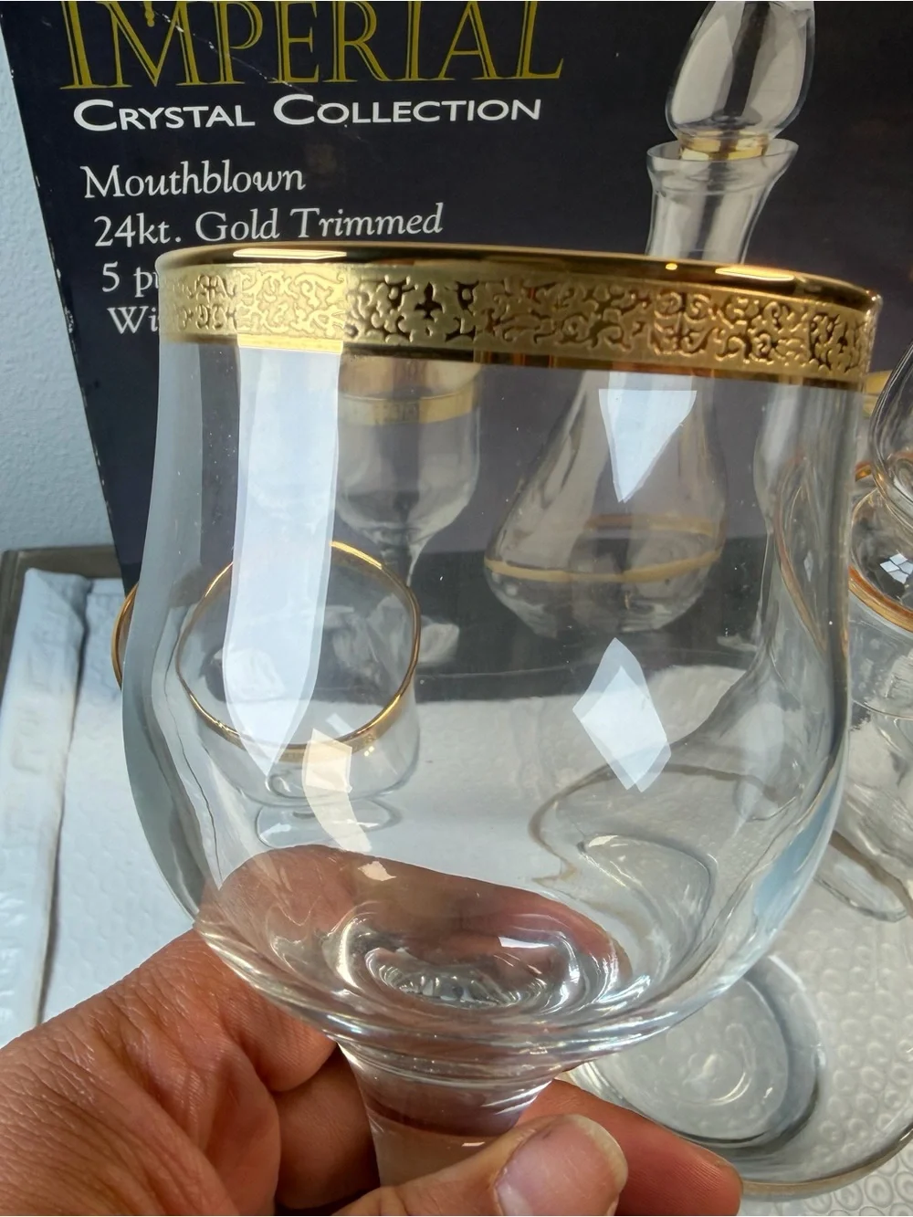 Crystal Collection Gold Trimmed Wine Decanter and Glasses Set
